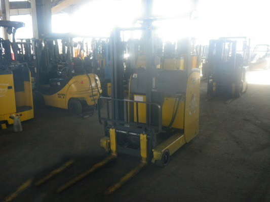 Xe nâng cũ 1.5 tấn, nâng 3m, năm 2010 - Ắc Quy Nhật Mai Group - Công Ty TNHH Nhật Mai Group