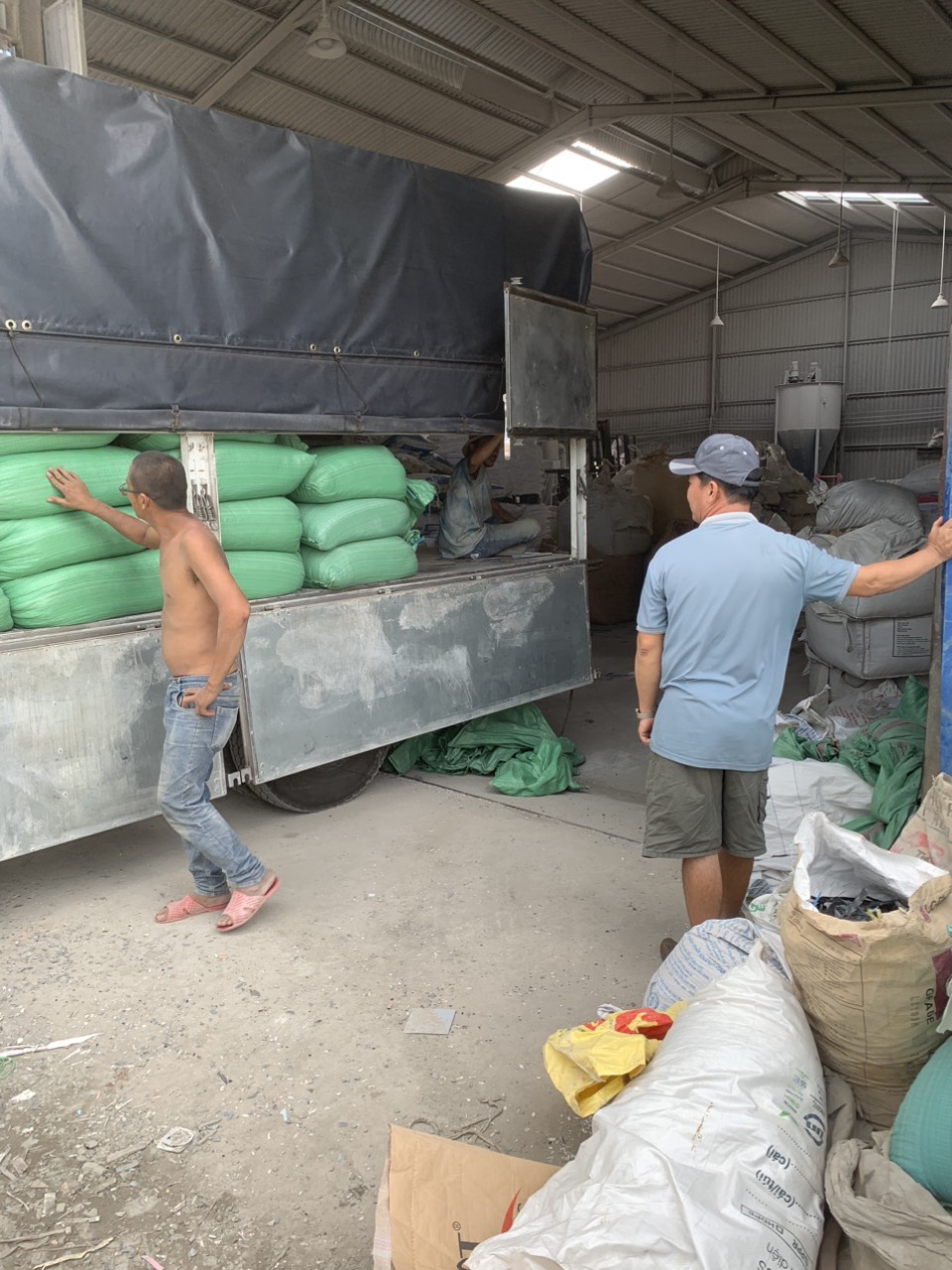 Ống nhựa PVC - Hạt Nhựa PVC Đồng Nai - Công Ty TNHH Một Thành Viên Đại Vương Tuấn