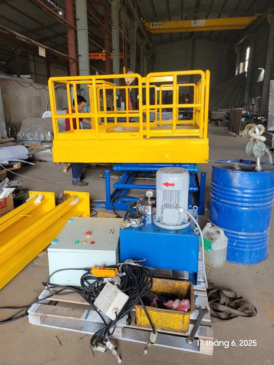 Bàn nâng Hitachi - Cơ Khí METECT - Công Ty Cổ Phần METECT