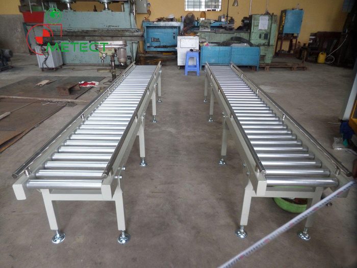 Băng tải con lăn Phon Tech