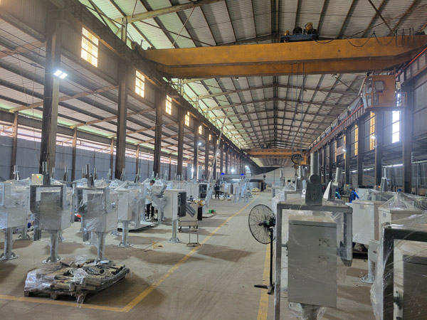 Cần chắn đường sắt tự động - Cơ Khí METECT - Công Ty Cổ Phần METECT