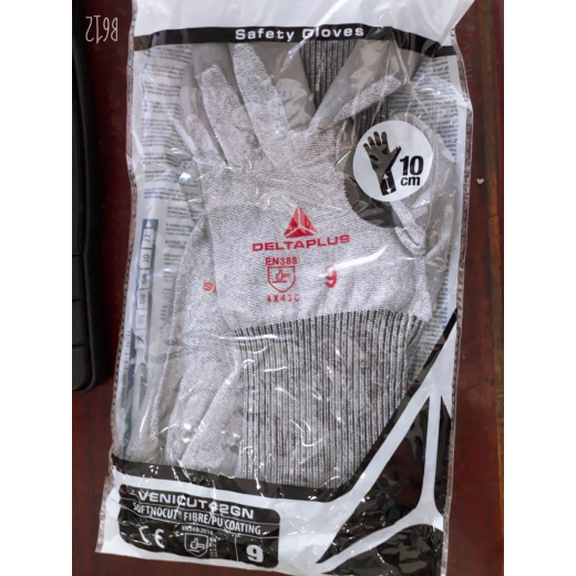 Găng tay chống cắt cấp độ 5 Deltaplus - Asia Safe - Công Ty TNHH Thiết Bị An Toàn Bảo Hộ á Châu