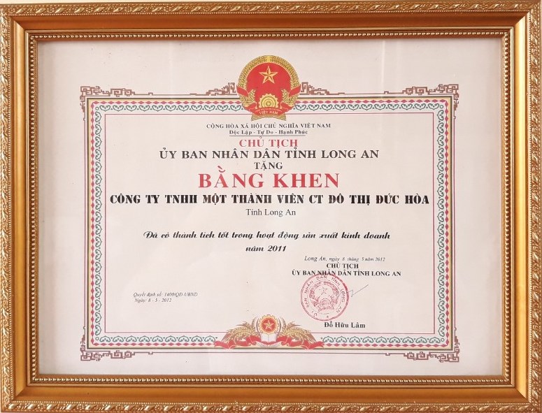 Bằng khen UBND tỉnh năm 2011 - Dịch Vụ Môi Trường Đức Hòa - Công Ty Cổ Phần Đô Thị Đức Hòa