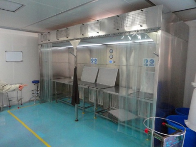 Phòng sạch Cleanbooth - Nhôm Châu Âu - Công Ty TNHH Thương Mại Đầu Tư Phát Triển Nhôm Châu Âu