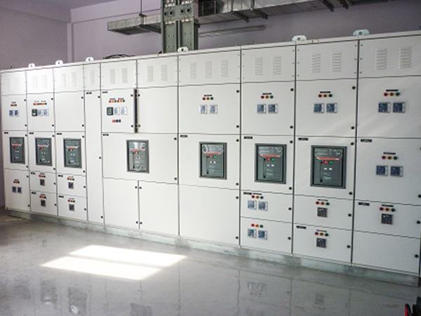 Tủ điện phân phối MS2 - Nhà Thầu Cơ Điện AEM Đại Nam - Công Ty Cổ Phần Thương Mại Và Dịch Vụ Kỹ Thuật AEM Đại Nam