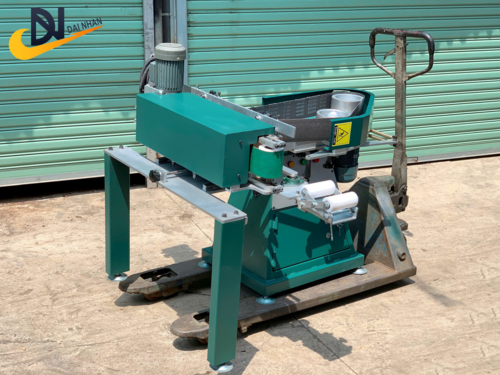 Máy mài đánh bóng line hộp, thanh la