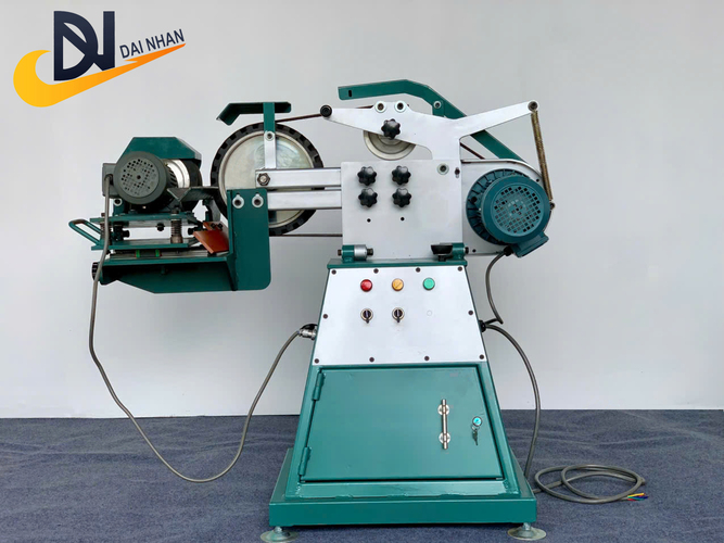 Máy mài ống tròn DN-MT01