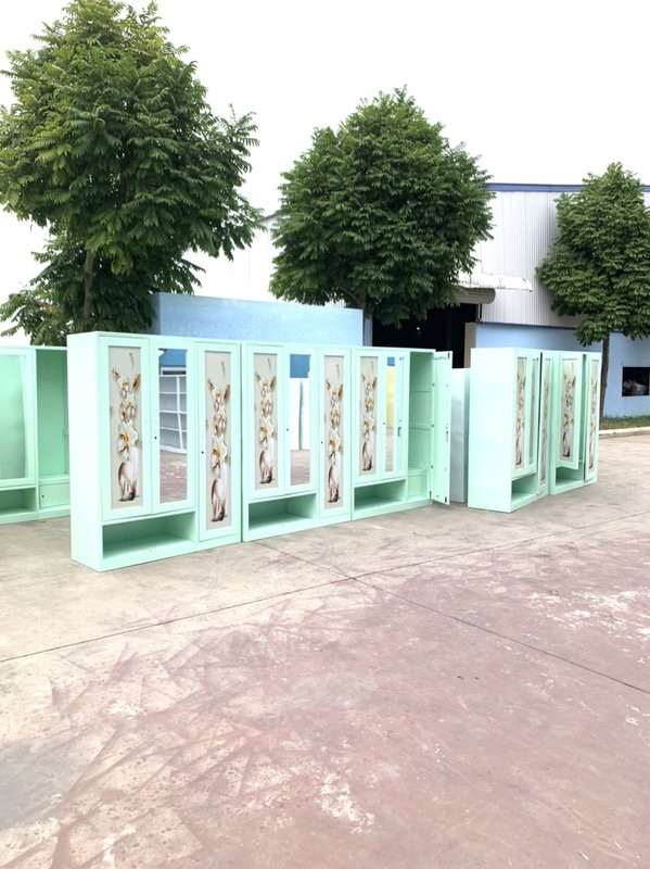 Tủ sắt quần áo