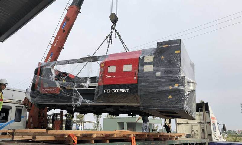 Nâng hạ di dời máy móc