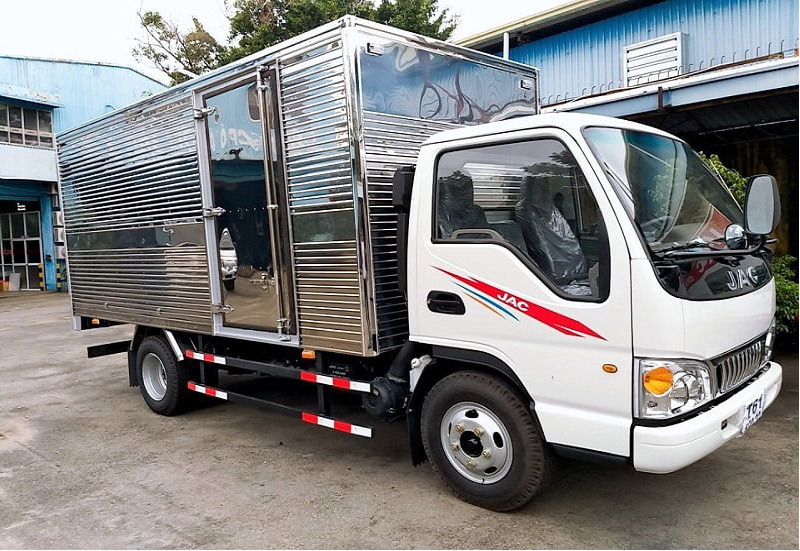 Dịch vụ cho thuê xe tải 2 tấn - Vận Tải Miền Trung - Công Ty TNHH Thương Mại Vận Tải Miền Trung