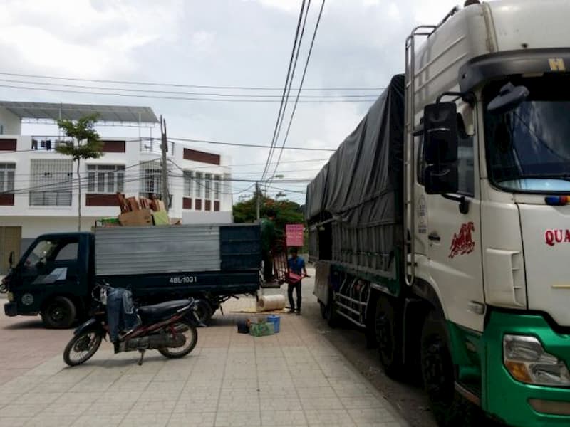 Dịch vụ vận tải tuyến miền Trung - Vận Tải Miền Trung - Công Ty TNHH Thương Mại Vận Tải Miền Trung