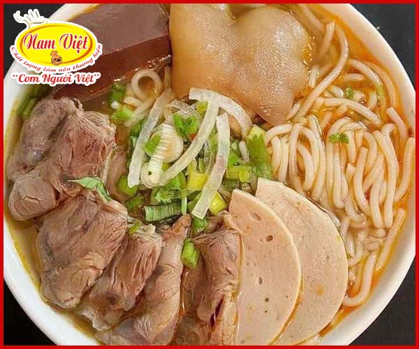 Bún bò Nam Bộ - Chi Nhánh Nam Việt - Công Ty Trách Nhiệm Hữu Hạn Thương Mại Dịch Vụ Nam Hồng Tiền Giang