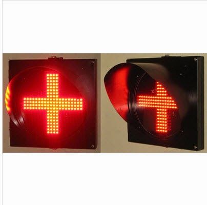 Bộ đèn Led THGT chữ thập đỏ 300mm - Đèn Giao Thông Thành Cơ - Công Ty TNHH Sản Xuất Cơ Khí Điện Xây Dựng Thương Mại Thành Cơ