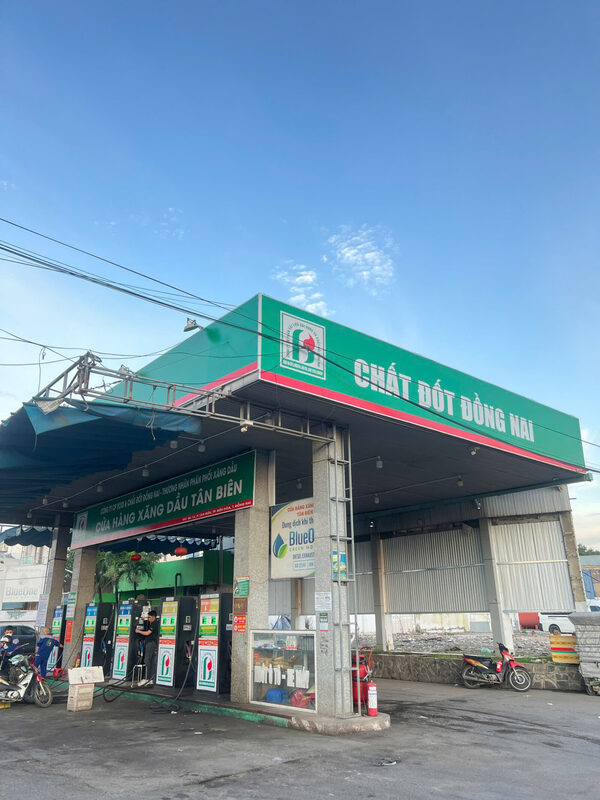 Cửa hàng xăng dầu Tân Biên