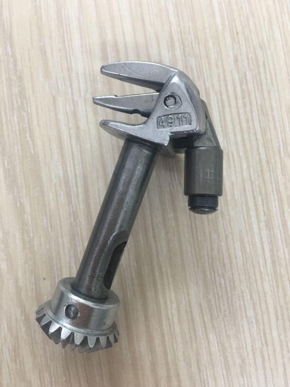 Mỏ cò máy buộc dây