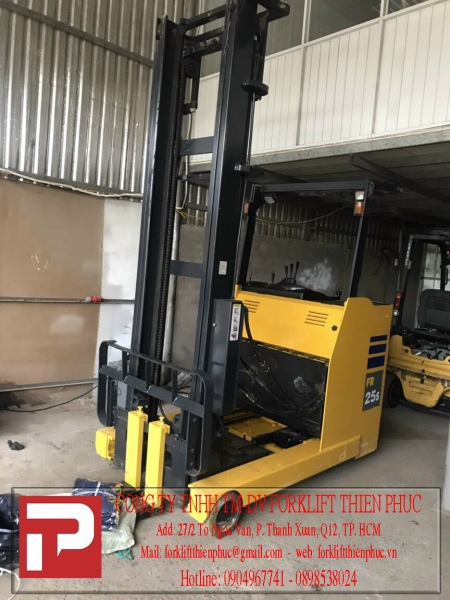 Xe nâng điện Komatsu FR25S-1