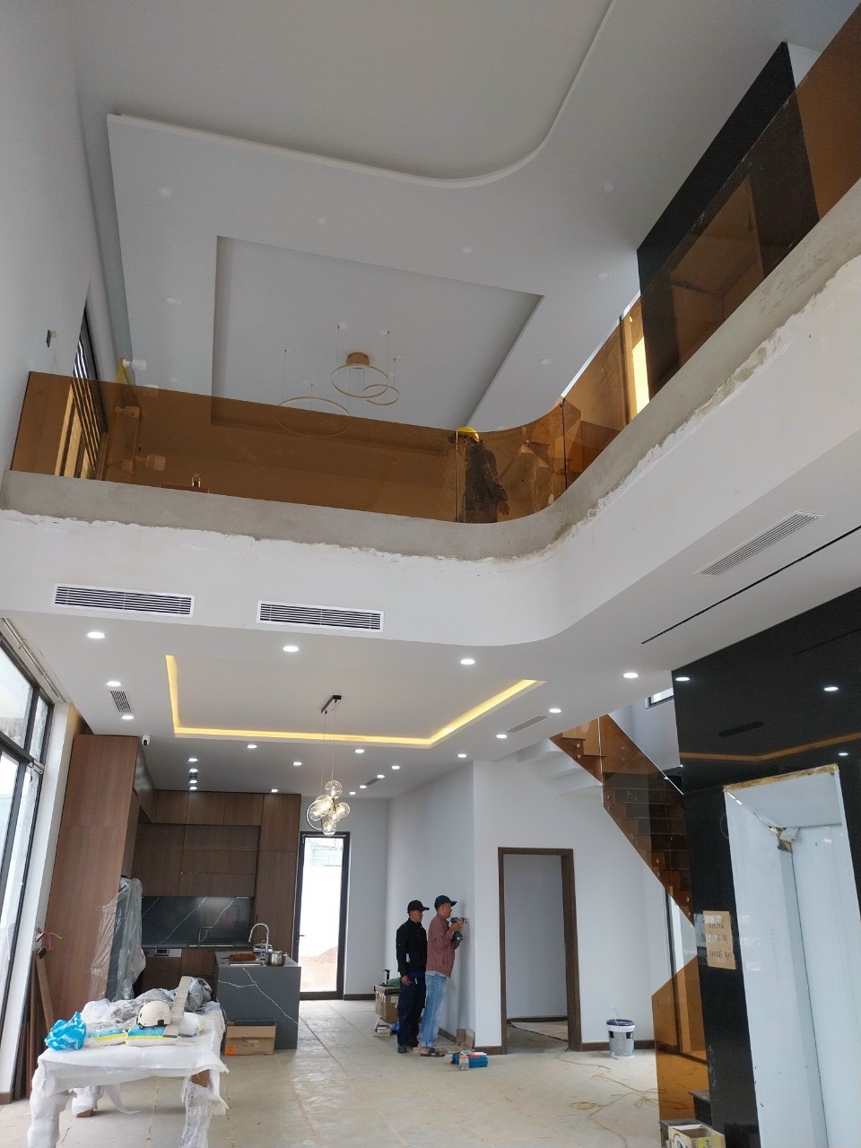 Thi công, lắp đặt, bảo dưỡng máy lạnh