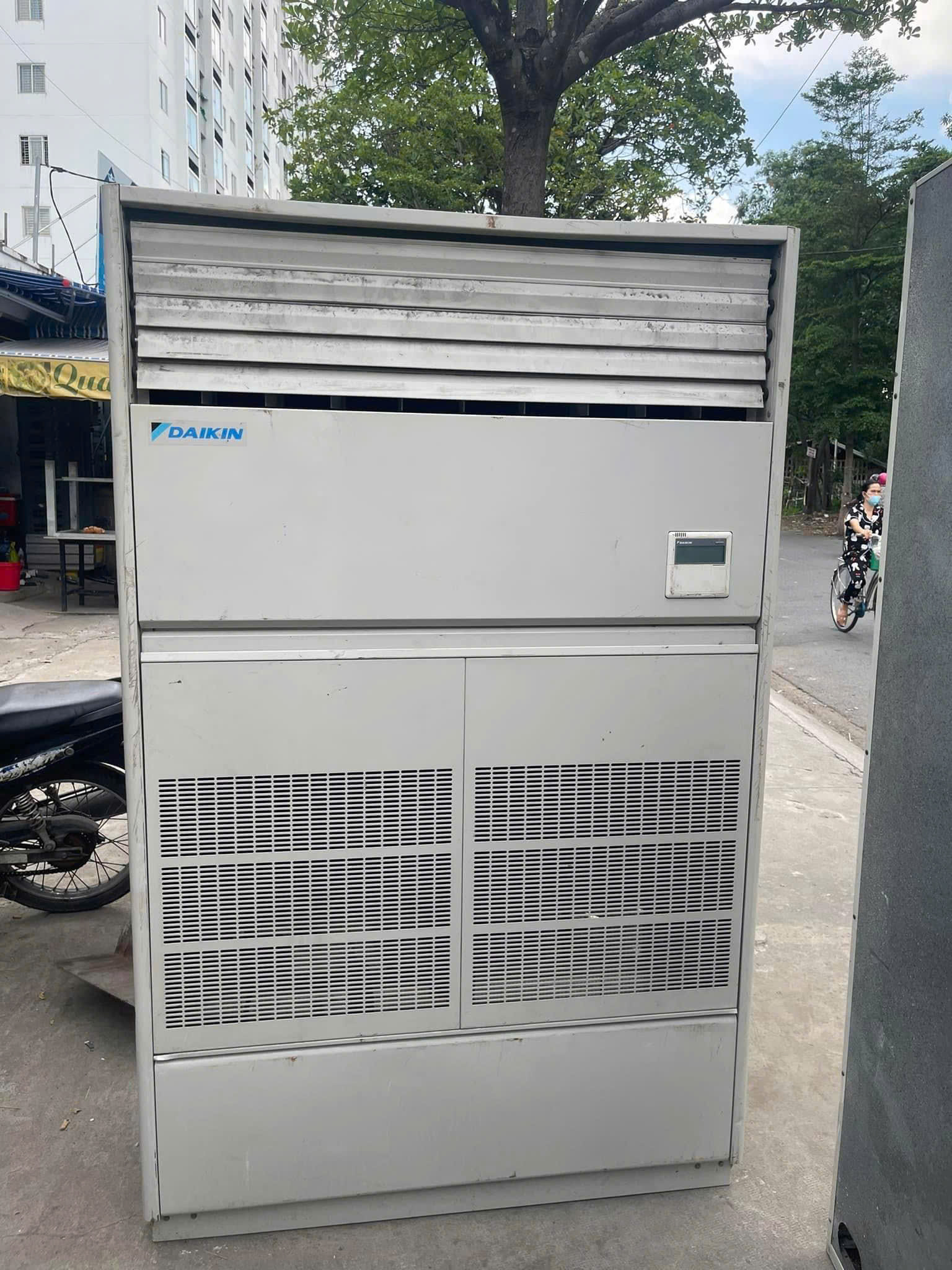 Thi công lắp đặt, sửa chữa máy lạnh theo yêu cầu - Điện Lạnh Lê Phạm - Công Ty TNHH Thương Mại Dịch Vụ Kỹ Thuật Lê Phạm