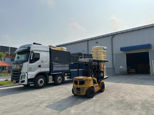 Dịch vụ vận tải hàng hóa - Vận Tải Bá Ngọc - Công Ty TNHH Thương Mại Dịch Vụ Vận Tải Bá Ngọc