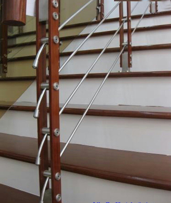 Lan can cầu thang - Cơ Khí Xây Dựng Miền Trung - Công Ty TNHH Cơ Khí Xây Dựng TM DV Miền Trung