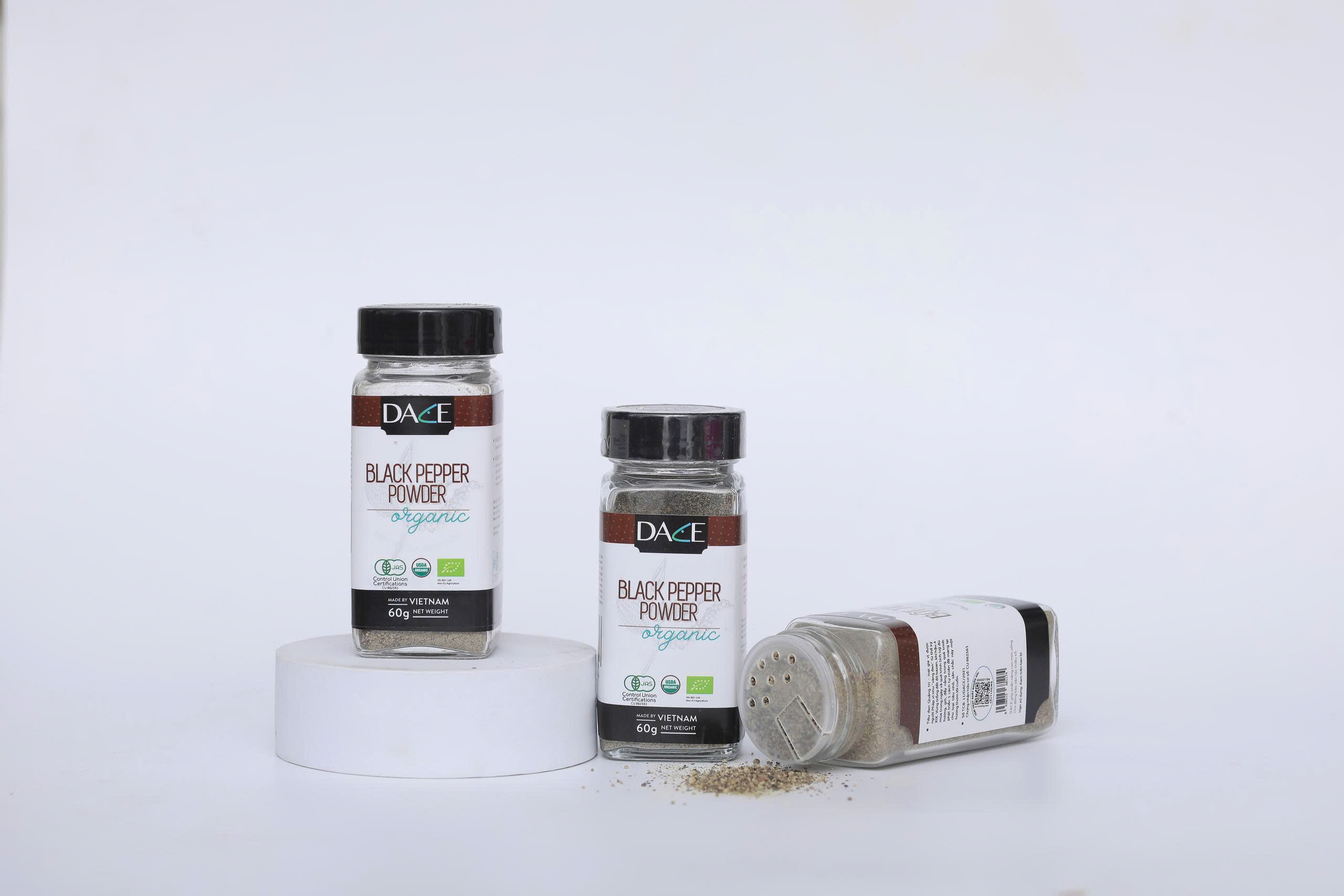 Bột tiêu hữu cơ - Nông Sản Gia Vị DACE - Công Ty TNHH Phát Triển Nông Nghiệp Và Tư Vấn Môi Trường (DACE)