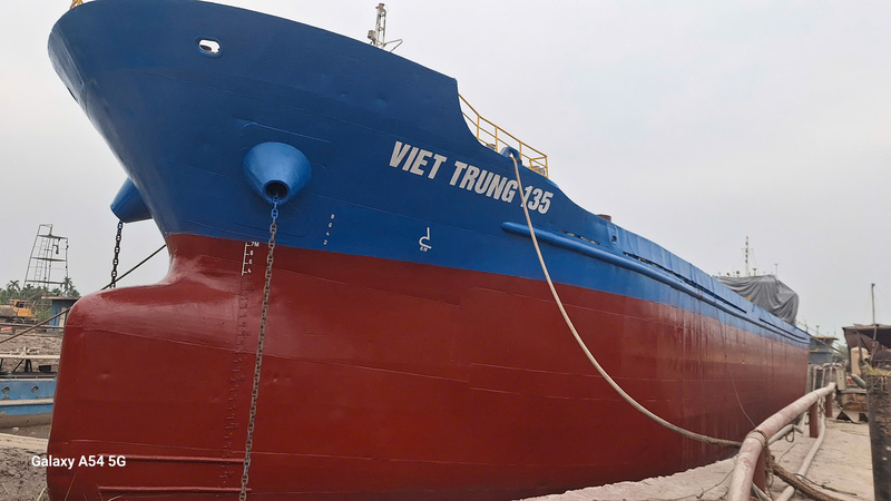Hình ảnh tàu biển đã sơn - Sơn Hân Vượng Phát - Công Ty TNHH Đầu Tư Thương Mại Hân Vượng Phát