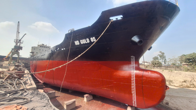Hình ảnh tàu biển đã sơn - Sơn Hân Vượng Phát - Công Ty TNHH Đầu Tư Thương Mại Hân Vượng Phát