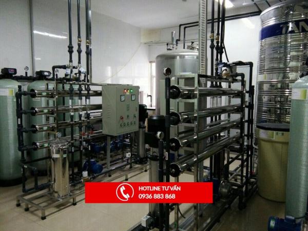 Dây chuyền lọc nước tinh khiết 2500 lít/giờ - GreenHouses Việt Nam - Công Ty Cổ Phần GreenHouses Việt Nam