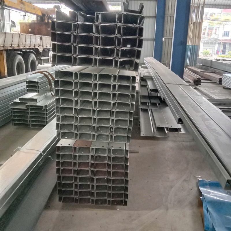 Hàng gia công chân gấp - Thép Tấm Taruko Việt Nam - Công Ty TNHH Taruko Việt Nam