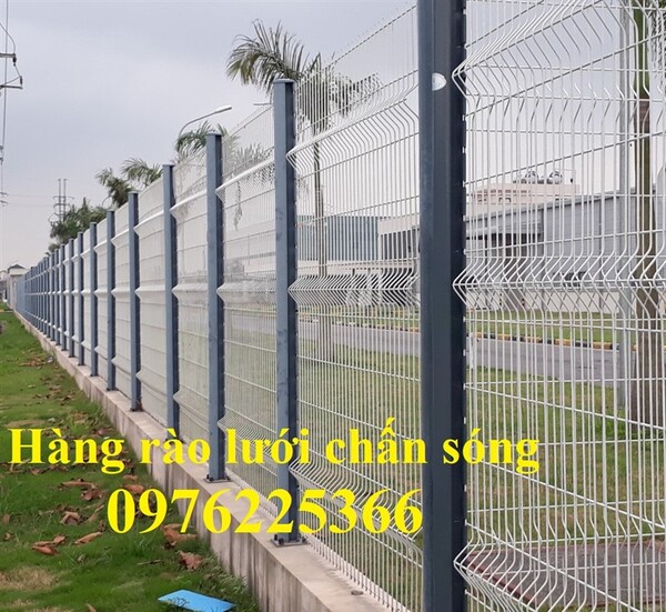 Hàng rào lưới thép chấn sóng