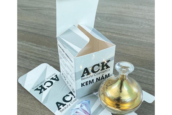 In hộp giấy - In Nhanh Thanh Sơn - Công Ty TNHH In Nhanh Rẻ Thanh Sơn