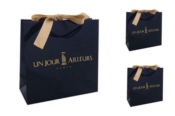 In túi giấy - In Nhanh Thanh Sơn - Công Ty TNHH In Nhanh Rẻ Thanh Sơn