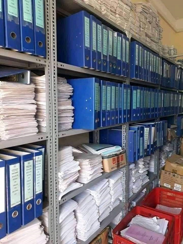 Kệ bán hàng văn phòng phẩm