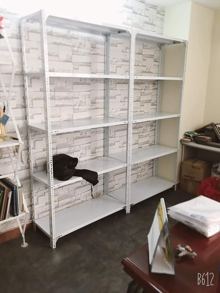 Kệ sắt V lỗ 5 tầng