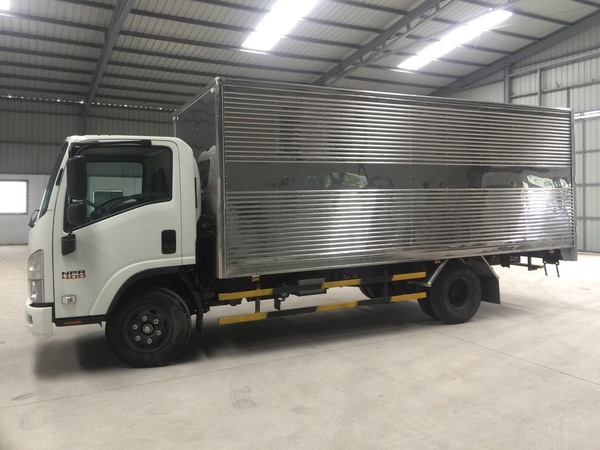 Vận tải nội địa bằng xe tải thùng kín