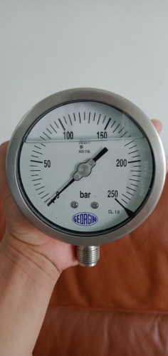 Đồng hồ áp suất thủy lực