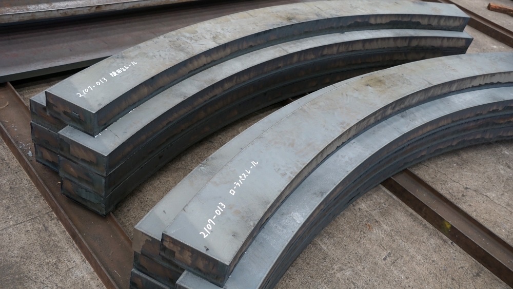 Gia công cắt sắt thép bằng máy Laser Fiber - Dịch Vụ Gia Công Cơ Khí & Cắt Laser Thắng Lợi Việt Nhật - Công Ty TNHH Thắng Lợi Việt Nhật