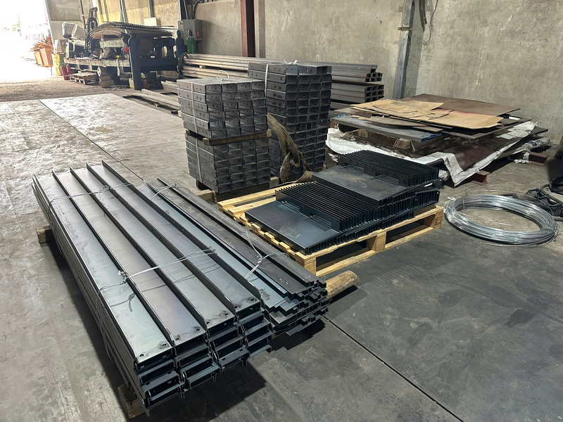 Gia công chấn uốn gấp theo yêu cầu - Dịch Vụ Gia Công Cơ Khí & Cắt Laser Thắng Lợi Việt Nhật - Công Ty TNHH Thắng Lợi Việt Nhật