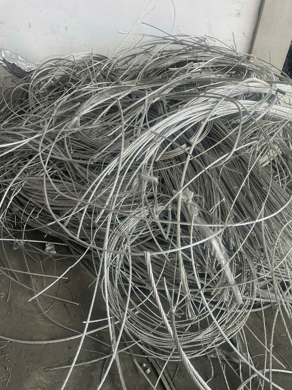 Thu mua phế liệu kim loại