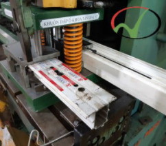 Khuôn dập ổ khóa