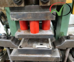 Khuôn dập vuốt bát inox