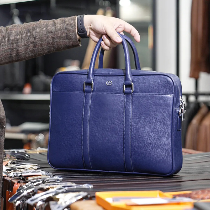 Cặp đựng Laptop da bò hạt màu Navy FTT Leather - FTT Leather - Công Ty Cổ Phần KJ Việt Nam