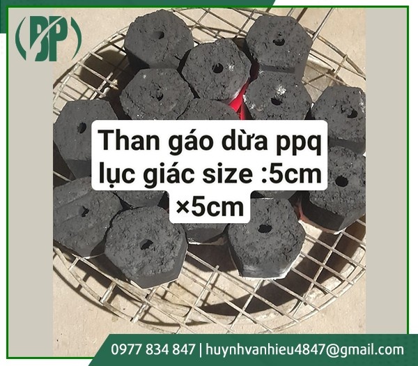 Than gáo dừa BBQ lục giác size 5cmx5cm - Than Sạch Bình Phú - Cơ Sở Sản Xuất Than Gáo Dừa Bình Phú