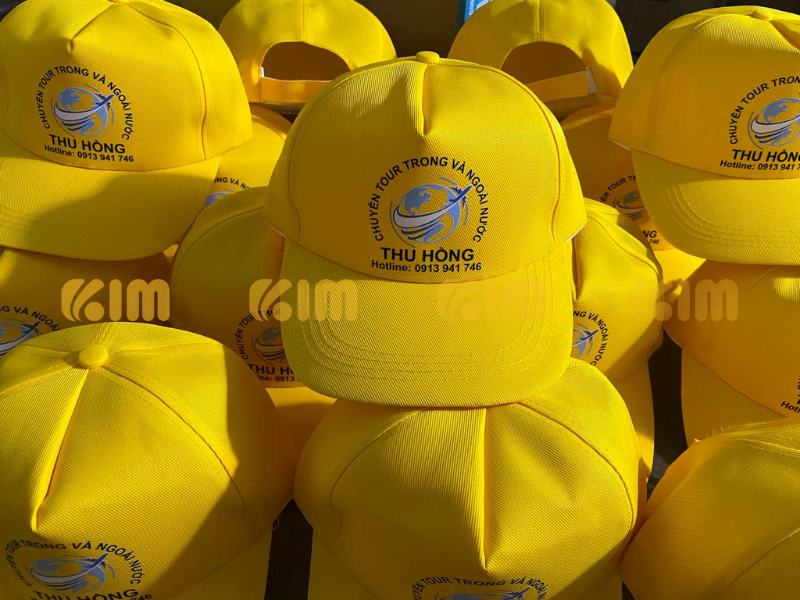 Mũ lưỡi trai in logo tour Thu Hồng - Mũ Nón Sản Xuất Kim - Công Ty TNHH Kim Advertising