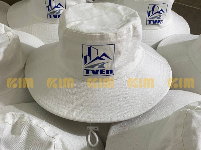 Mũ tai bèo in logo Tven - Mũ Nón Sản Xuất Kim - Công Ty TNHH Kim Advertising