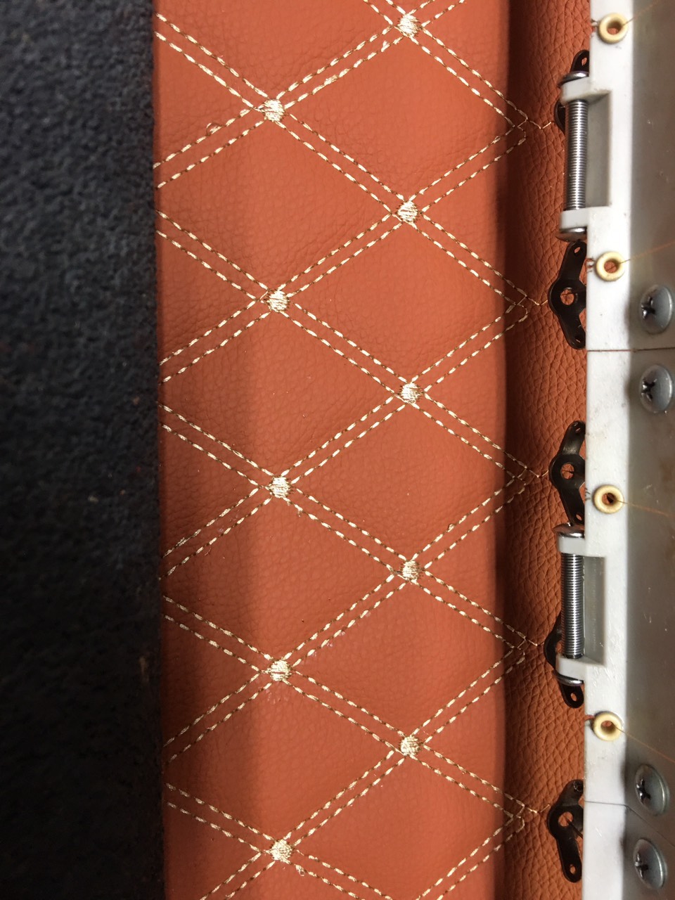 Vải ốp trần da vân sần - Vải Da 5D HCM - Công Ty Cổ Phần OZ Leather