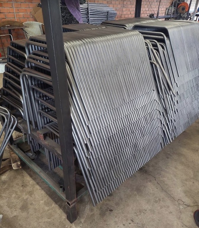 Chế tạo khung treo kim loại - Cơ Khí Chế Tạo Máy Lương Sơn - Công Ty TNHH Cơ Khí Chế Tạo Máy Lương Sơn