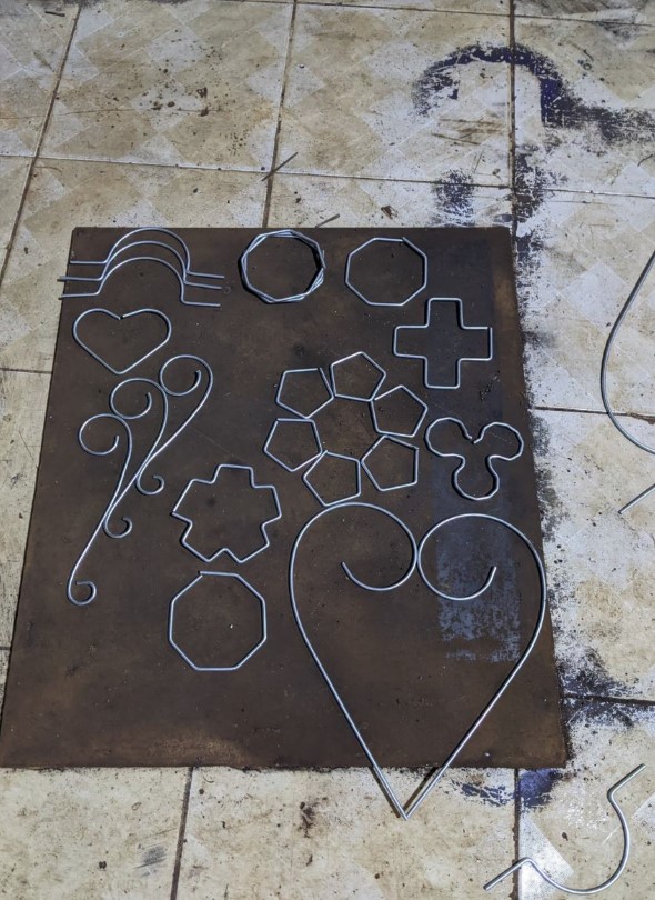 Gia công thép uốn CNC