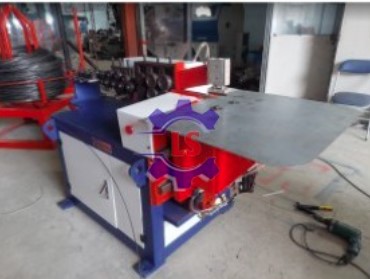 LS2D - 3mm - Máy uốn móc treo ly - Cơ Khí Chế Tạo Máy Lương Sơn - Công Ty TNHH Cơ Khí Chế Tạo Máy Lương Sơn