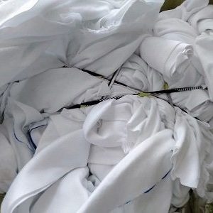 Vải vụn trắng